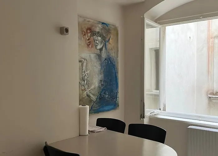 Stylish 4th-floor In Wenen